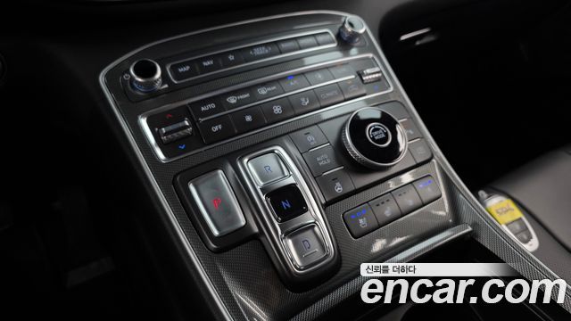 Hyundai Santa Fe Gasoline 2.5T 2WD Prestige 2021 — фото 9