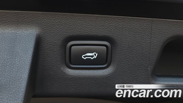 Hyundai Santa Fe Gasoline 2.5T 2WD Prestige 2021 — фото 32
