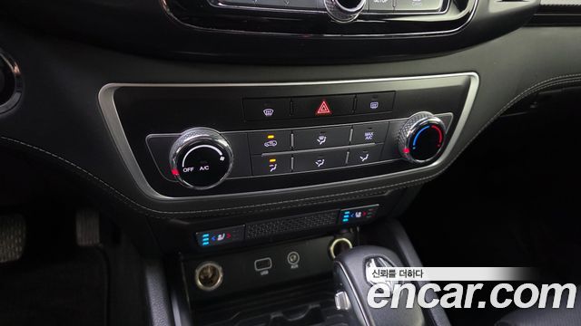 KG Mobility (SsangYong) Rexton Sports Khan Diesel 2.2 2WD Prestige Special (5-Link) 2020 — фото 17