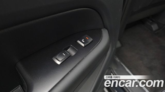 KG Mobility (SsangYong) Rexton Sports Khan Diesel 2.2 2WD Prestige Special (5-Link) 2020 — фото 18