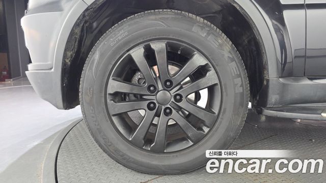 KG Mobility (SsangYong) Rexton W 2.0 4WD RX7 Luxury 2013 — фото 5