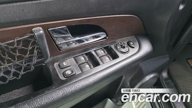 KG Mobility (SsangYong) Rexton W 2.0 4WD RX7 Luxury 2013 — фото 17