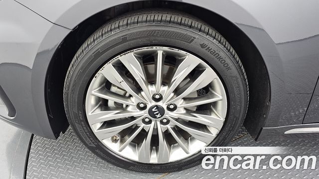 Kia K5 (II) 2.0 Intelligent 2019 — фото 5
