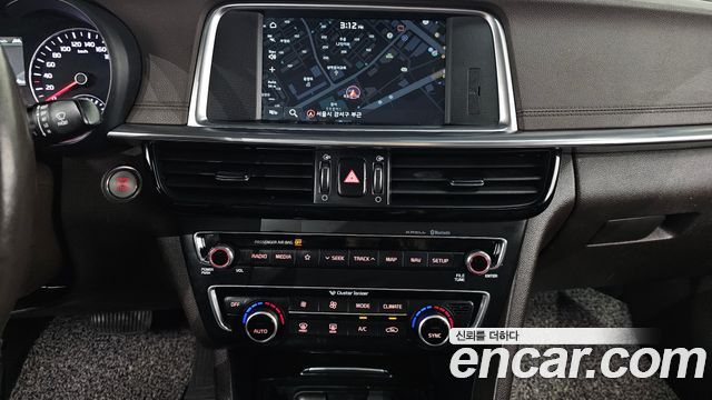 Kia K5 (II) 2.0 Intelligent 2019 — фото 14