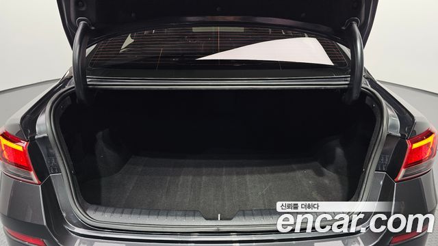 Kia K5 (II) 2.0 Intelligent 2019 — фото 33