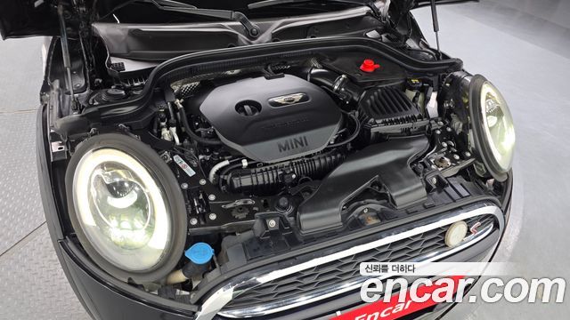 MINI Cooper S Convertible Standard 3rd 2016 — фото 6