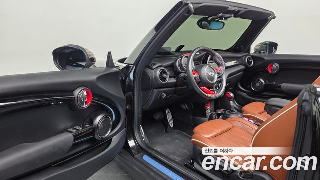MINI Cooper S Convertible Standard 3rd 2016 — фото 10
