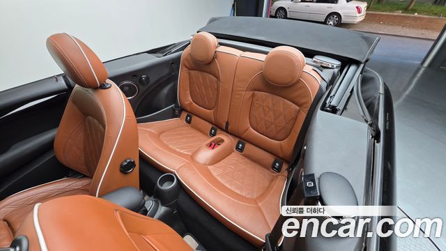 MINI Cooper S Convertible Standard 3rd 2016 — фото 12