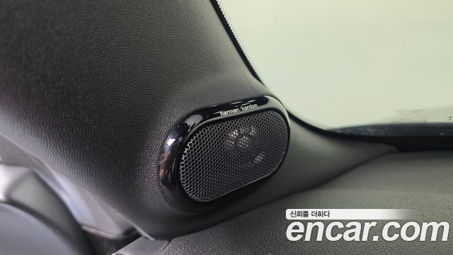 MINI Cooper S Convertible Standard 3rd 2016 — фото 19