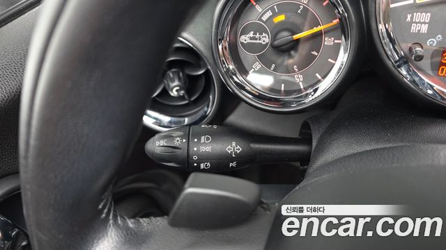 MINI Cooper S Convertible Standard Second Generation 2015 — фото 18