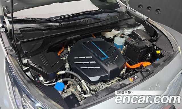 Kia Niro Plus Air 2023 — фото 6