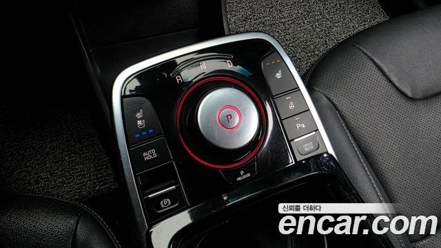 Kia Niro Plus Air 2023 — фото 9