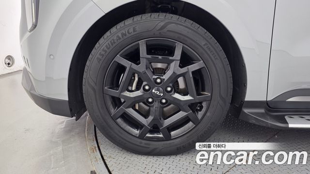 Kia Carnival (IV) Gasoline 9-Seater Hi Limousine (7-seater Limousine(Special vehicle) 2025 — фото 5