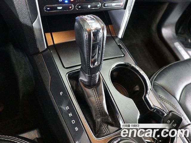 Ford Explorer 2.3 Limited 4WD 5th 2017 — фото 8