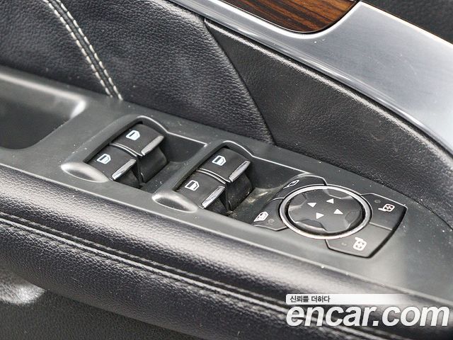 Ford Explorer 2.3 Limited 4WD 5th 2017 — фото 17