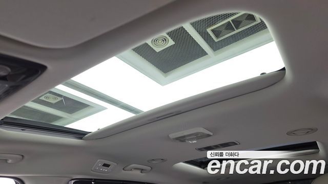 Kia Carnival (IV) HEV 9seater Signature 2025 — фото 18