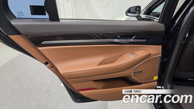 Genesis G90 3.8 AWD Premium Luxury 2021 — фото 25