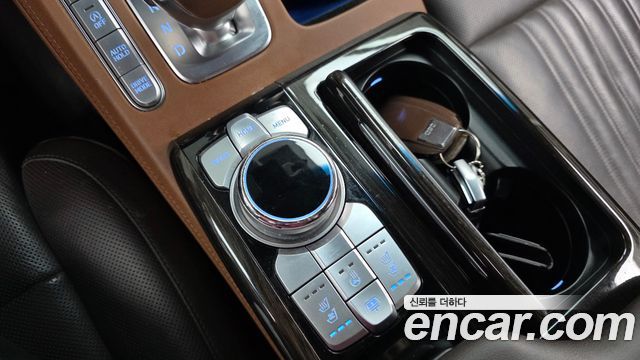 Genesis G90 3.8 AWD Premium Luxury 2021 — фото 34