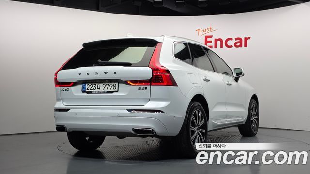 Volvo XC60 (II) B5 Inscription 2021 — фото 2