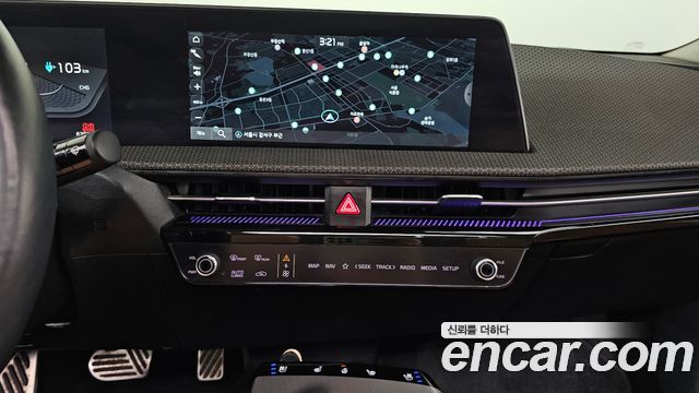 Kia EV6 Long Range Earth 2023 — фото 14