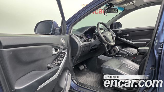 KG Mobility (SsangYong) Korando C 2.0 CVT 2WD Deluxe 2014 — фото 10
