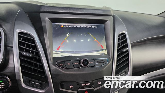 KG Mobility (SsangYong) Korando C 2.0 CVT 2WD Deluxe 2014 — фото 16