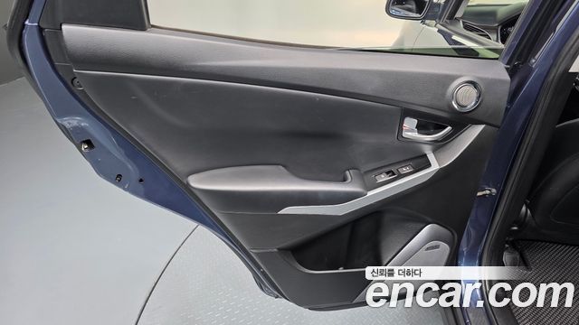 KG Mobility (SsangYong) Korando C 2.0 CVT 2WD Deluxe 2014 — фото 25