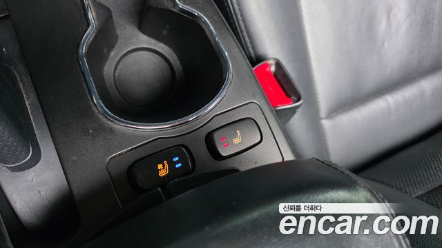 KG Mobility (SsangYong) Korando C 2.0 CVT 2WD Deluxe 2014 — фото 27