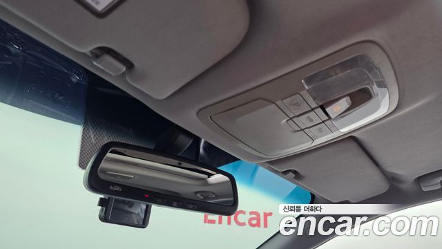 KG Mobility (SsangYong) Korando C 2.0 CVT 2WD Deluxe 2014 — фото 32
