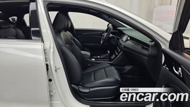 Kia K7 Premier 3.0 LPI Taxi Trendy 2020 — фото 26