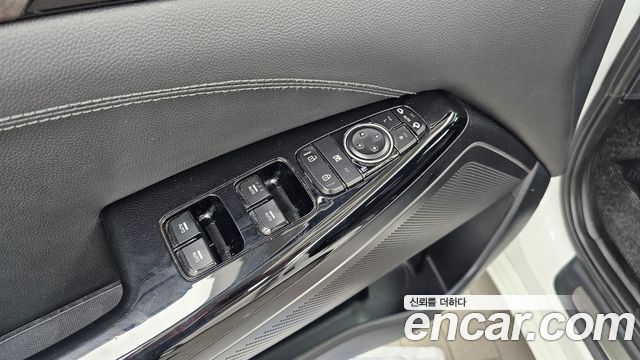Kia K7 Premier 3.0 LPI Taxi Trendy 2020 — фото 28