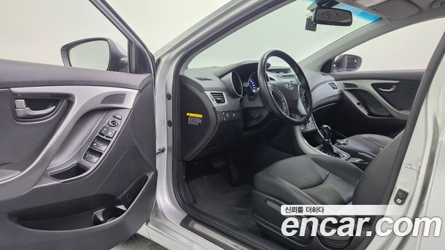 Hyundai Avante 1.6 GDi Modern Standard 2016 — фото 26