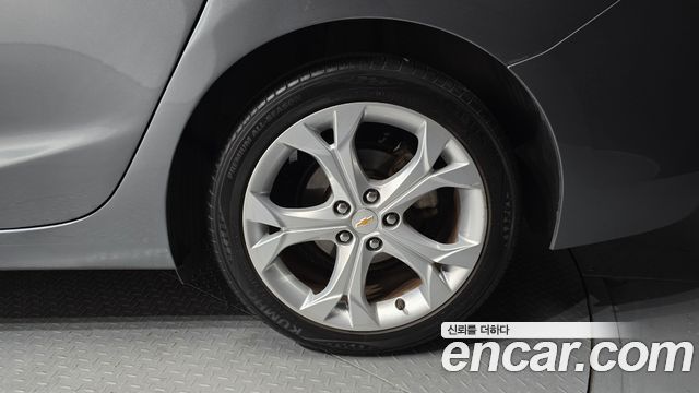 Chevrolet Cruze 1.4 Turbo LTZ 2017 — фото 21