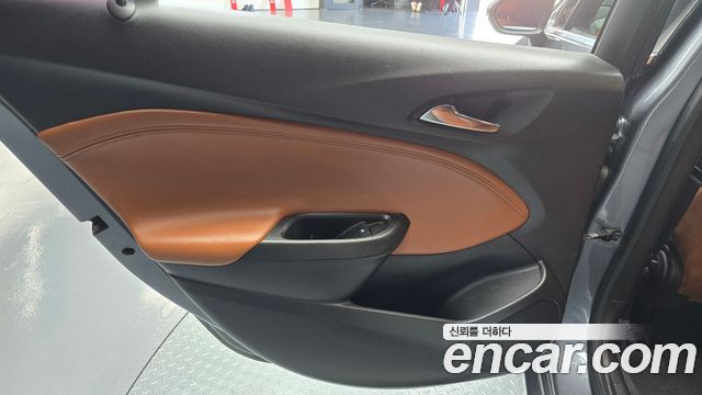 Chevrolet Cruze 1.4 Turbo LTZ 2017 — фото 25