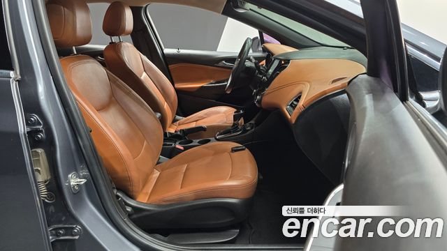 Chevrolet Cruze 1.4 Turbo LTZ 2017 — фото 26