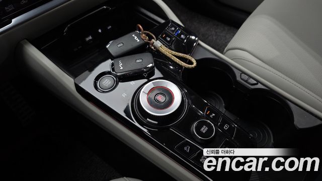 Kia Sportage (V) Gasoline 1.6 Turbo 2WD Signature 2024 — фото 9