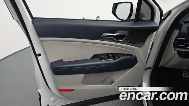 Kia Sportage (V) Gasoline 1.6 Turbo 2WD Signature 2024 — фото 30