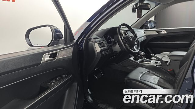 KG Mobility (SsangYong) Rexton Sports Diesel 2.2 2WD Prestige 2019 — фото 10