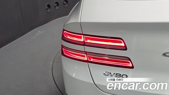 Genesis GV80 2.5T Gasoline AWD 2022 — фото 23