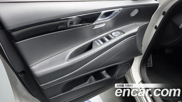 Genesis GV80 2.5T Gasoline AWD 2022 — фото 24