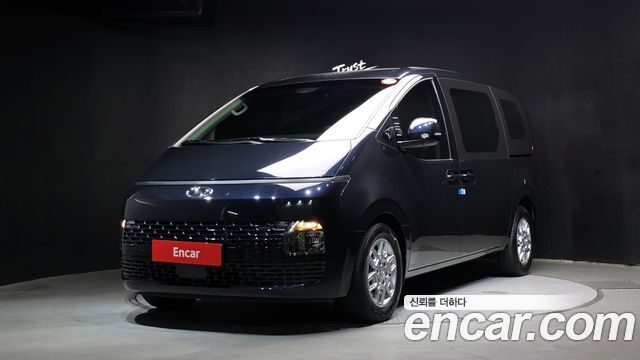 Hyundai Staria Cargo 5-Seater Modern 2024 — фото 1