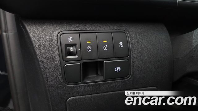 Hyundai Staria Cargo 5-Seater Modern 2024 — фото 17