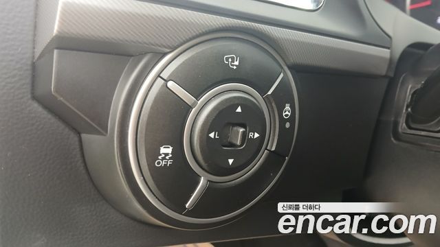 KG Mobility (SsangYong) Korando Sport 2.2 EXTREME 4WD 2017 — фото 4