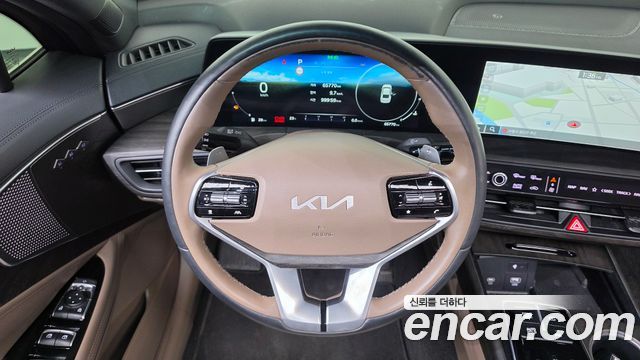 Kia K8 2.5 Gasoline 2WD Noblesse 2023 — фото 13