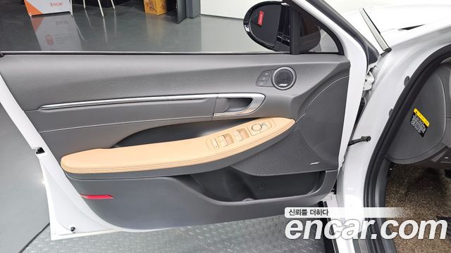 Hyundai Sonata (DN8) 2.0 Inspiration 2020 — фото 30