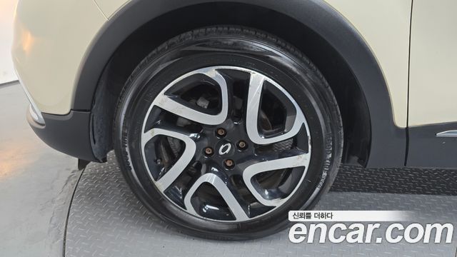 Renault Korea QM3 LE 2015 — фото 5