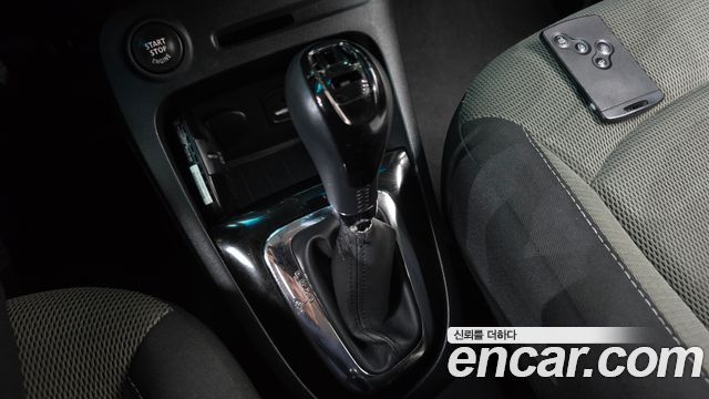 Renault Korea QM3 LE 2015 — фото 9