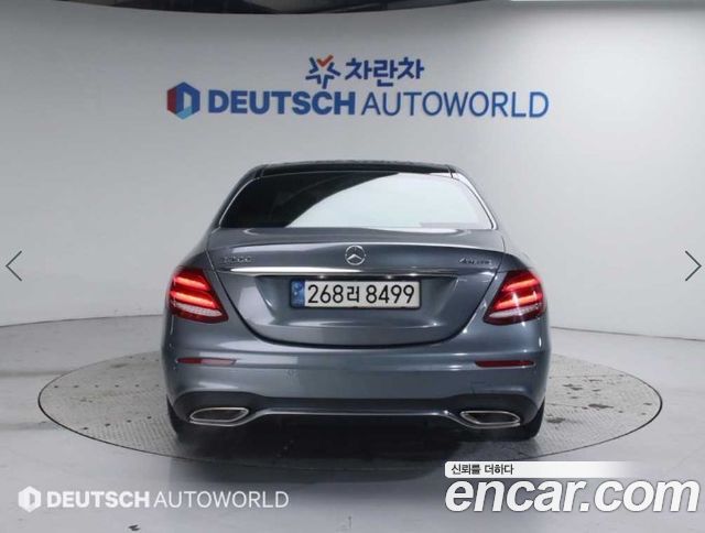 Mercedes-Benz E-Class (W213) E300 4MATIC AMG Line 2017 — фото 4