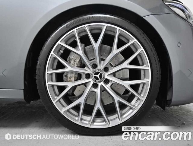 Mercedes-Benz E-Class (W213) E300 4MATIC AMG Line 2017 — фото 5