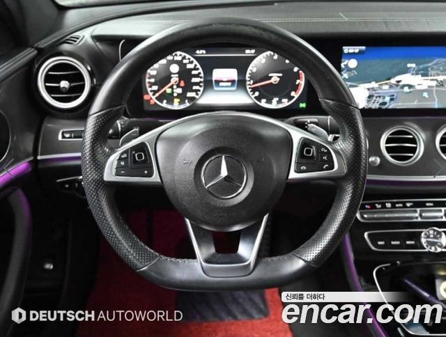 Mercedes-Benz E-Class (W213) E300 4MATIC AMG Line 2017 — фото 17